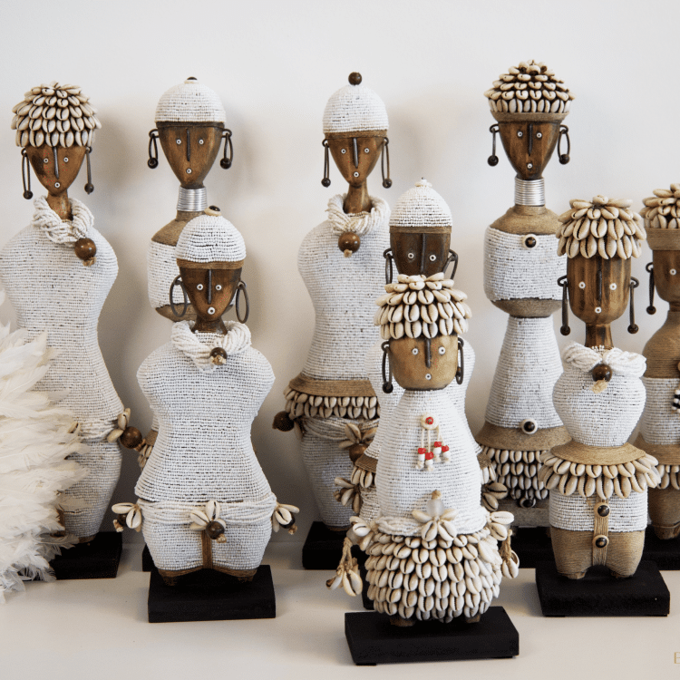 Poupée Namji – E9 (Blanc)