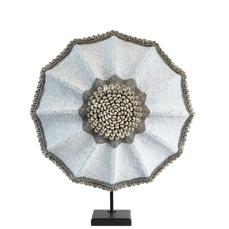 Beaded-Shield-Eva-40-cm-